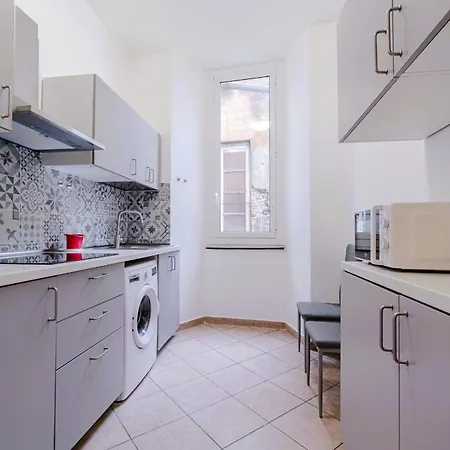 Guesthost - Principe Fs Roomy X5 Appartement *